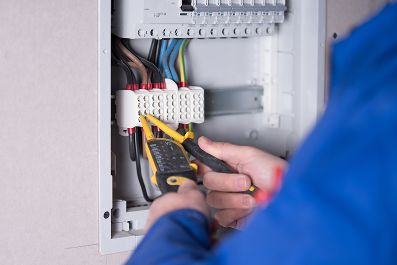 Emergency Electrician in Stockport Greater Manchester